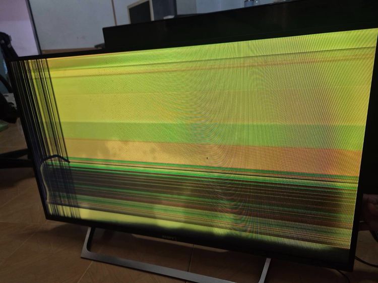 ทีวีSony 43นิ้ว จอติดเป็นเส้น มีรีโมท