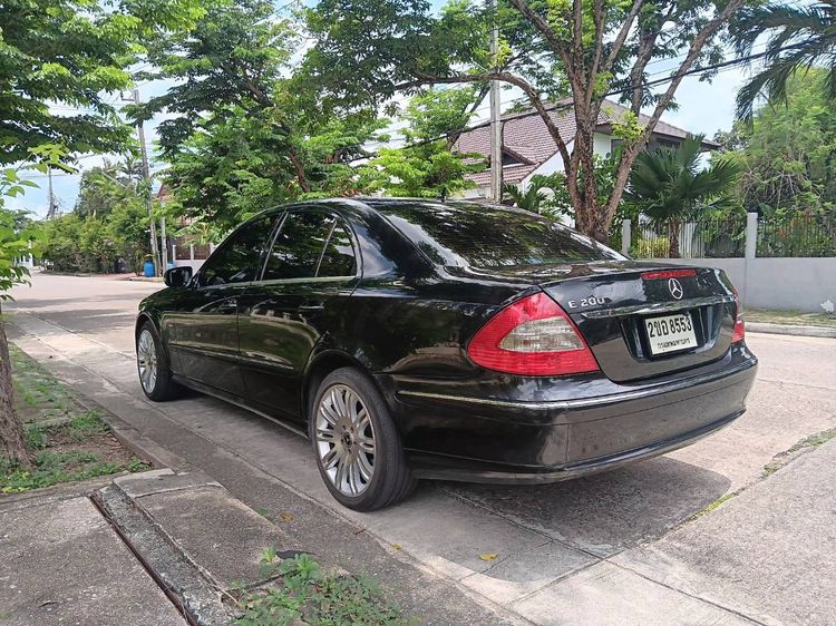 Mercedes-Benz E-Class 2009 E200 Kompressor Sedan เบนซิน NGV เกียร์อัตโนมัติ ดำ รูปที่ 4