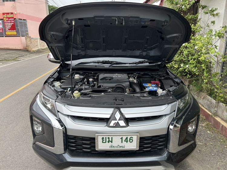 Mitsubishi Triton 2020 2.5 GLX Pickup ดีเซล เกียร์ธรรมดา เทา รูปที่ 3