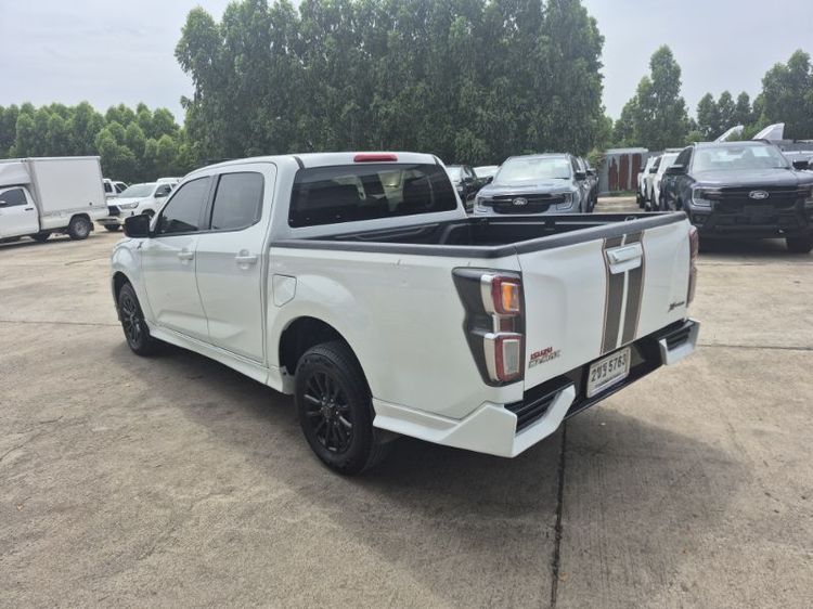 Isuzu Cab 4 2021 รุ่นย่อยอื่นๆ Pickup ดีเซล เกียร์ธรรมดา ขาว รูปที่ 4