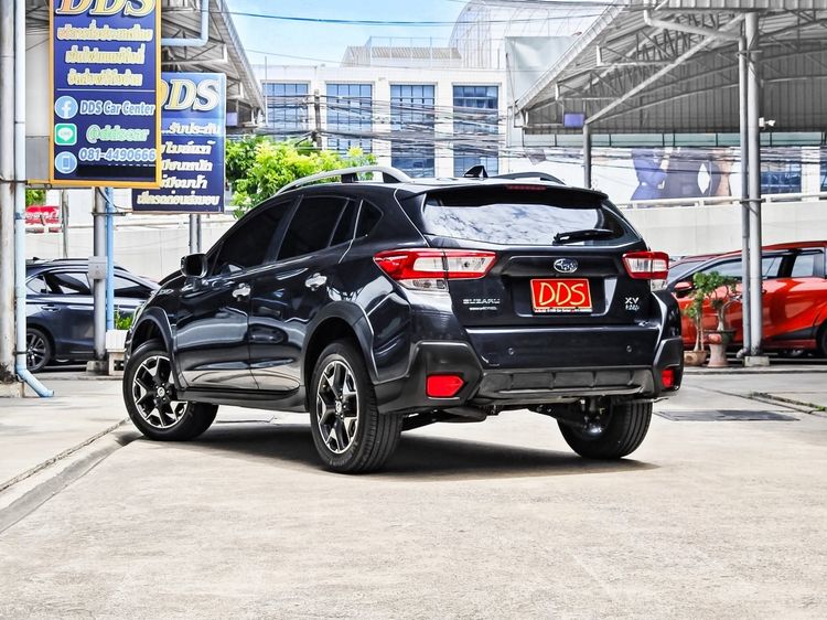 Subaru XV 2019 2.0 4WD Utility-car เบนซิน เกียร์อัตโนมัติ เทา รูปที่ 3
