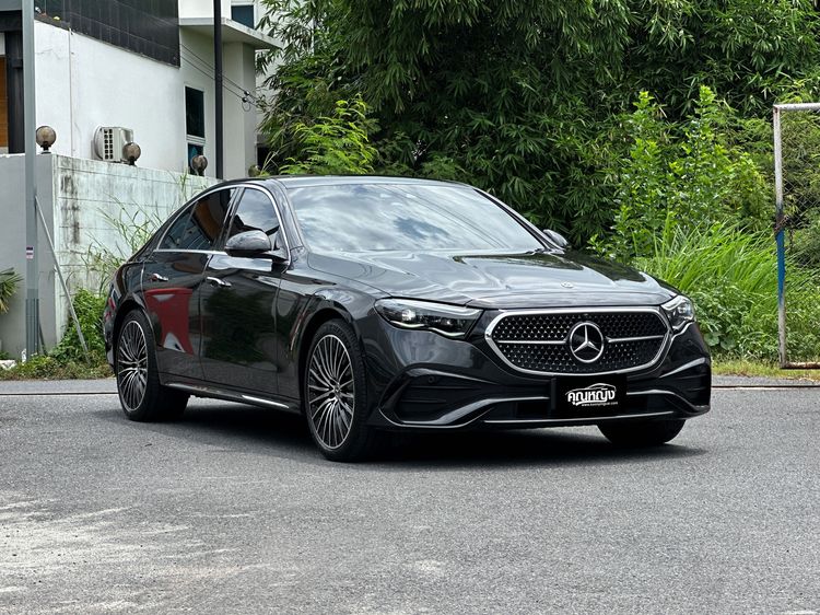 Mercedes-Benz E-Class 2024 E350e Sedan ปลั๊กอินไฮบริด (PHEV) ไม่ติดแก๊ส เกียร์อัตโนมัติ เทา
