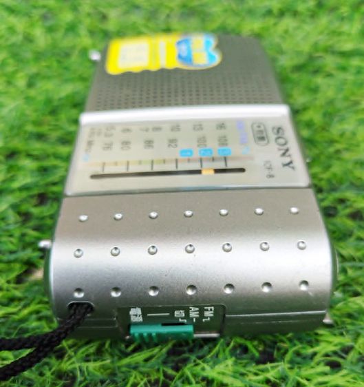 วิทยุ Sony ICF-8 เป็นวิทยุพกพา AM - FM ขนาดกะทัดรัด ดีไซน์คลาสสิก มีความทนทานและคุณภาพเสียง มือสอง รูปที่ 2