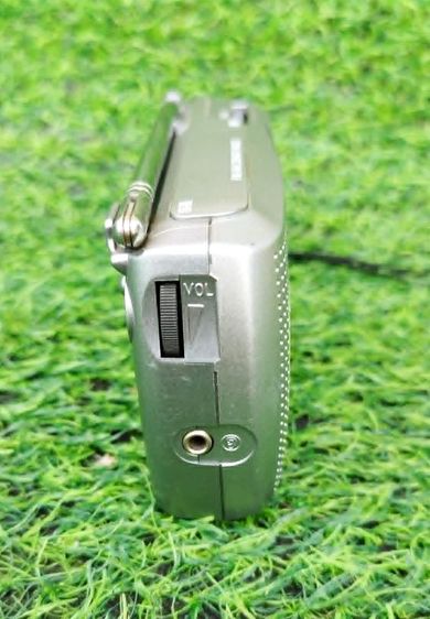 วิทยุ Sony ICF-8 เป็นวิทยุพกพา AM - FM ขนาดกะทัดรัด ดีไซน์คลาสสิก มีความทนทานและคุณภาพเสียง มือสอง รูปที่ 6