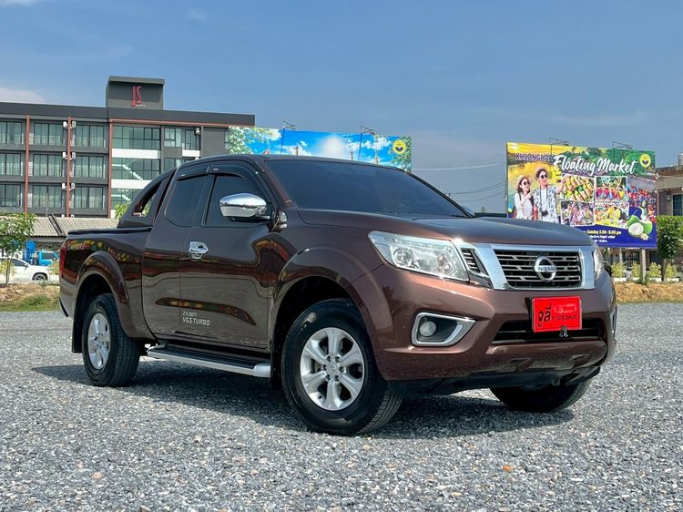 Nissan Navara 2018 2.5 Calibre EL Pickup ดีเซล ไม่ติดแก๊ส เกียร์ธรรมดา น้ำตาล
