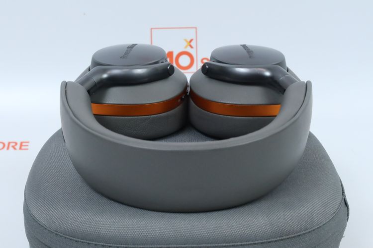 Bowers  Wilkins Px8 McLaren Edition  รูปที่ 4
