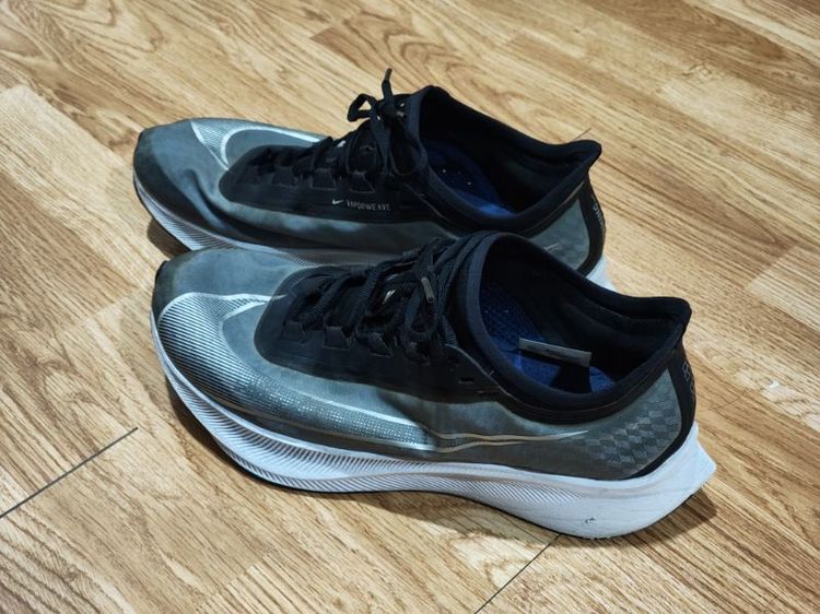 รองเท้าวิ่ง Nike Zoom Fly 3 (ไซส์ 9.5 US / 27.5 CM) สภาพดี โฟมแน่น แผ่นคาร์บอนยังเด้ง รูปที่ 7