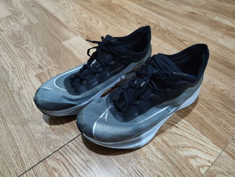 รองเท้าวิ่ง Nike Zoom Fly 3 (ไซส์ 9.5 US / 27.5 CM) สภาพดี โฟมแน่น แผ่นคาร์บอนยังเด้ง รูปที่ 2