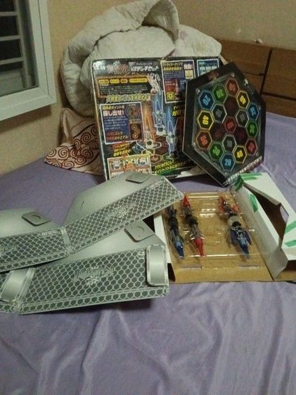 เกมสำหรับเล่นบนพื้น ของเล่นสะสม Takara Tomy รุ่น KUSABI KB-08 VS Deck Set (Lion & Tricera)