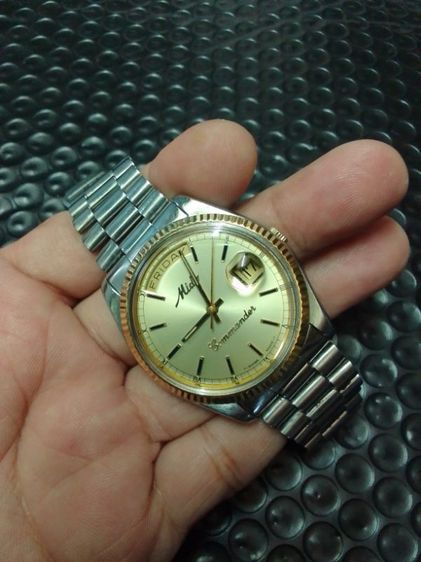 MIDO COMMANDER 8223 กัปตัน รูปที่ 4