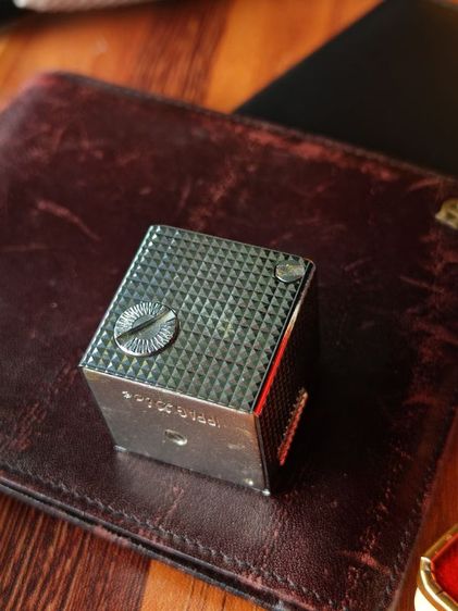 ไฟแช็ค🔥Vintage 1970s IPPAG Dice Gas Lighter - Japanese Chrome Diamond Cut Cube Pocket Lighter with Original Box รูปที่ 7
