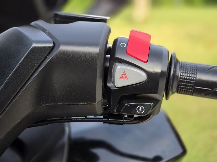 Forza350 จอTFT ตัวOhlins Special Editionแท้ ปี2025 รูปที่ 6