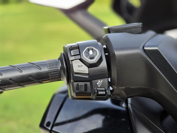 Forza350 จอTFT ตัวOhlins Special Editionแท้ ปี2025 รูปที่ 7
