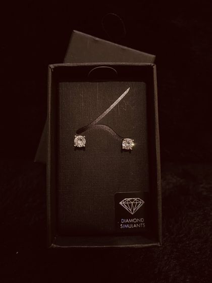 ต่างหูเพชร CZ มาพร้อมกล่อง แบรนด์ LOVISA จากออสเตรเลีย ส่งฟรี รูปที่ 4