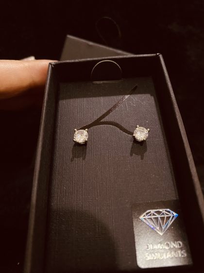 ต่างหูเพชร CZ มาพร้อมกล่อง แบรนด์ LOVISA จากออสเตรเลีย ส่งฟรี รูปที่ 8