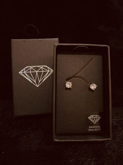 ต่างหูเพชร CZ มาพร้อมกล่อง แบรนด์ LOVISA จากออสเตรเลีย ส่งฟรี รูปที่ 6