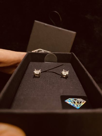ต่างหูเพชร CZ มาพร้อมกล่อง แบรนด์ LOVISA จากออสเตรเลีย ส่งฟรี รูปที่ 9