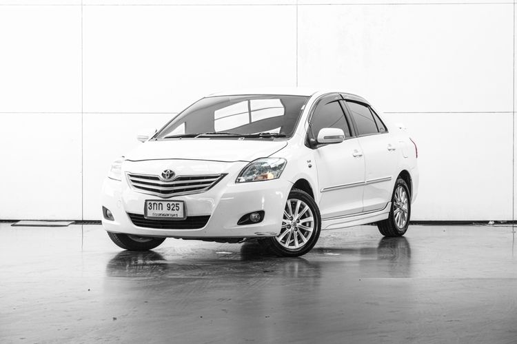 Toyota Vios 2011 1.5 E Sedan เบนซิน ไม่ติดแก๊ส เกียร์อัตโนมัติ ขาว