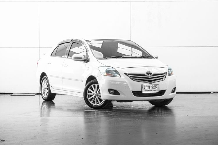 Toyota Vios 2011 1.5 E Sedan เบนซิน ไม่ติดแก๊ส เกียร์อัตโนมัติ ขาว รูปที่ 2