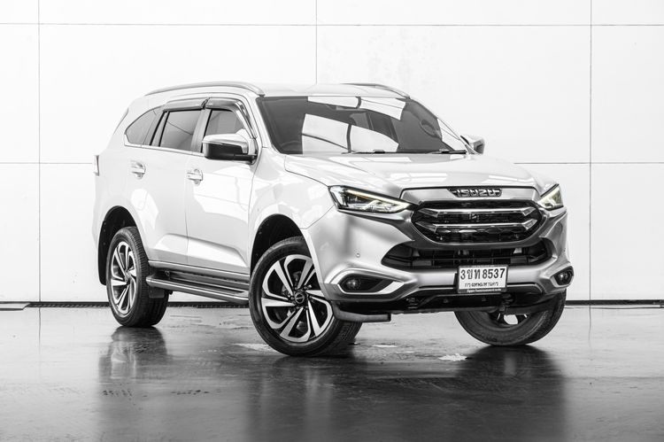 Isuzu MU-X 2022 3.0 Ultimate AT 2WD Utility-car ดีเซล ไม่ติดแก๊ส เกียร์อัตโนมัติ เทา รูปที่ 2
