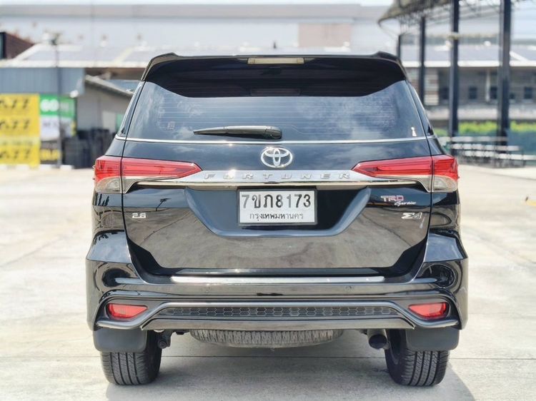 Toyota Fortuner 2018 2.8 TRD Sportivo 4WD Utility-car ดีเซล ไม่ติดแก๊ส เกียร์อัตโนมัติ ดำ รูปที่ 2
