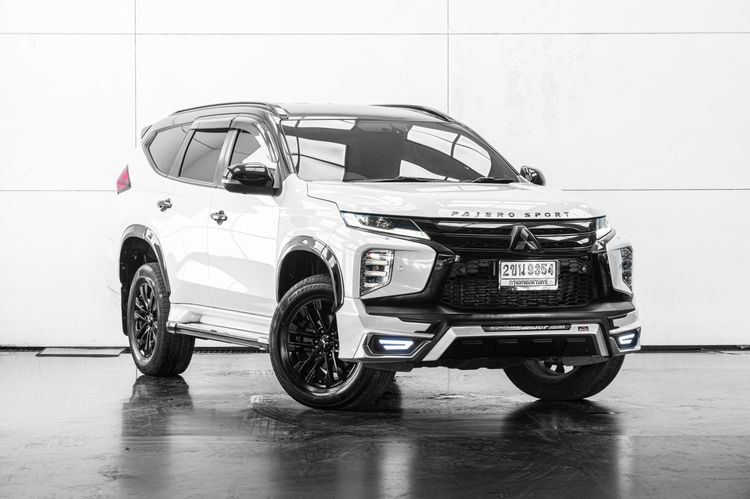 Mitsubishi Pajero Sport 2021 2.4 GT Premium Elite Edition 4WD Utility-car ดีเซล ไม่ติดแก๊ส เกียร์อัตโนมัติ ขาว รูปที่ 2
