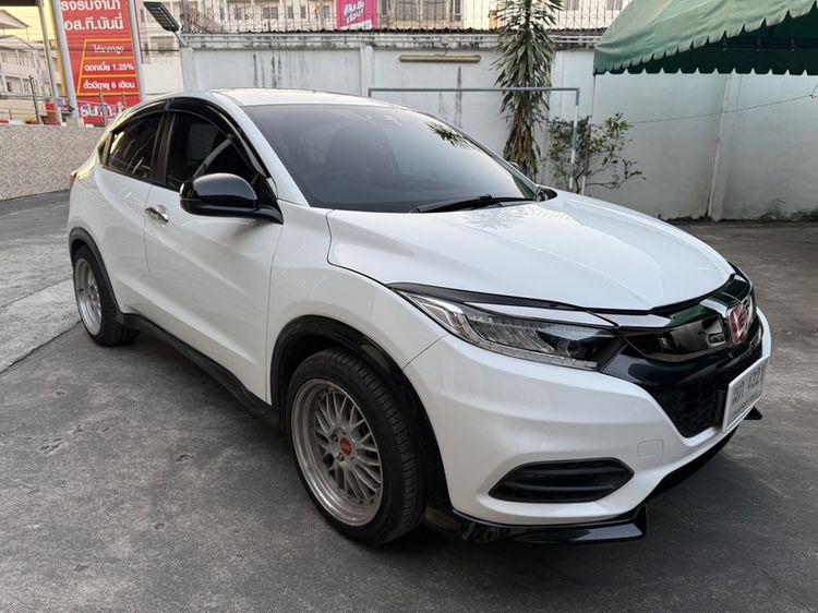 Honda HR-V 2019 1.8 RS Utility-car เบนซิน ไม่ติดแก๊ส เกียร์อัตโนมัติ ขาว