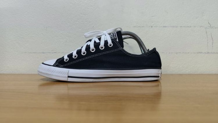 Under Armour รองเท้าผ้าใบ ผ้าใบ UK 7.5 | EU 41 1/3 | US 8 ดำ Converse 41.0 26.0 แท้ มือสอง