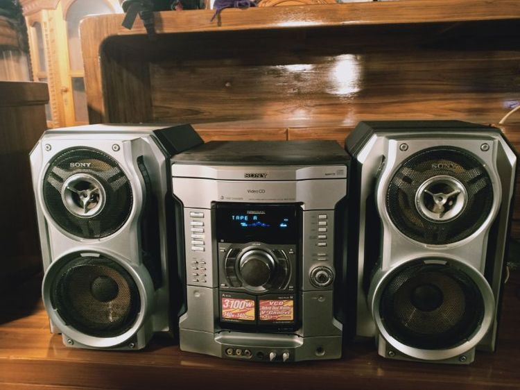 ขายเครื่องเสียง sony mhc rv 50. 3100 วัตต์ เสียงดีหนักแน่นนุ่มนวล