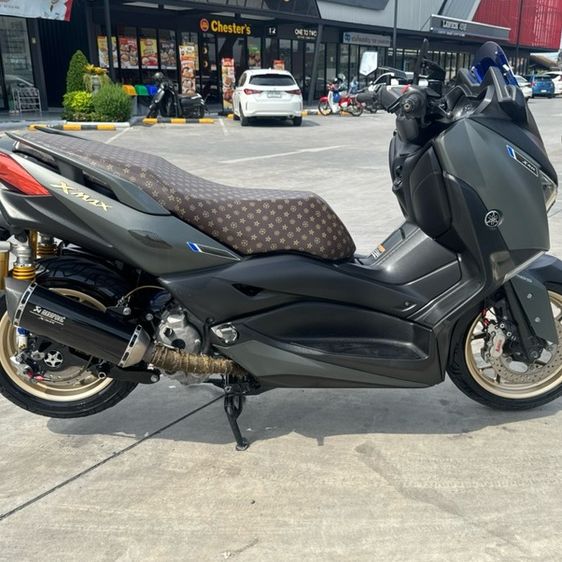 xmax 300 รูปที่ 5