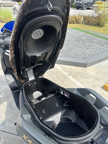 xmax 300 รูปที่ 3