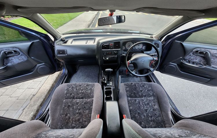 Nissan Primera 1997 รุ่นย่อยอื่นๆ Sedan เบนซิน LPG เกียร์อัตโนมัติ น้ำเงิน รูปที่ 4
