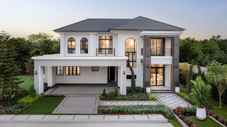 บ้านเดี่ยวหรู 2 ชั้น 4 นอน 5 น้ำ พื้นที่ใช้สอย 252 ตร.ม. ห้องน้ำในตัวทุกห้อง