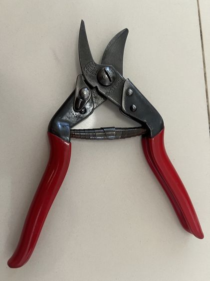 กรรไกรตัดกิ่งไม้  Felco cp made ln Swiss รูปที่ 4