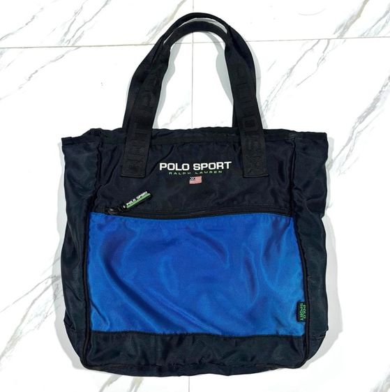 ไม่ระบุ ดำ กระเป๋า POLO SPORT แท้ 💯 size ขนาด สูง 40 cm กว้าง 38 หนา 10-15 cm สภาพดีมาก ดีเทลสวย ตัดเย็บดี ลายละเอียดดี หายากน่าสะสมครับ