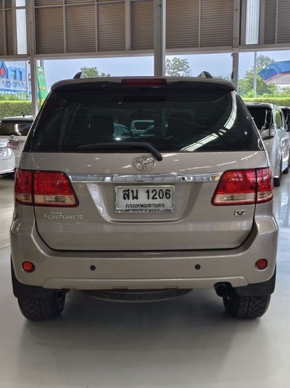 Toyota Fortuner 2006 3.0 V 4WD Utility-car ดีเซล เกียร์อัตโนมัติ บรอนซ์ทอง รูปที่ 4