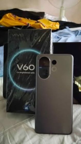 VIVO V60 5G (RAM 12/256GB) สี Mist Gray สภาพนางฟ้า อุปกรณ์ครบพร้อมกล่อง แถมหูฟังบลูทูธ รูปที่ 4
