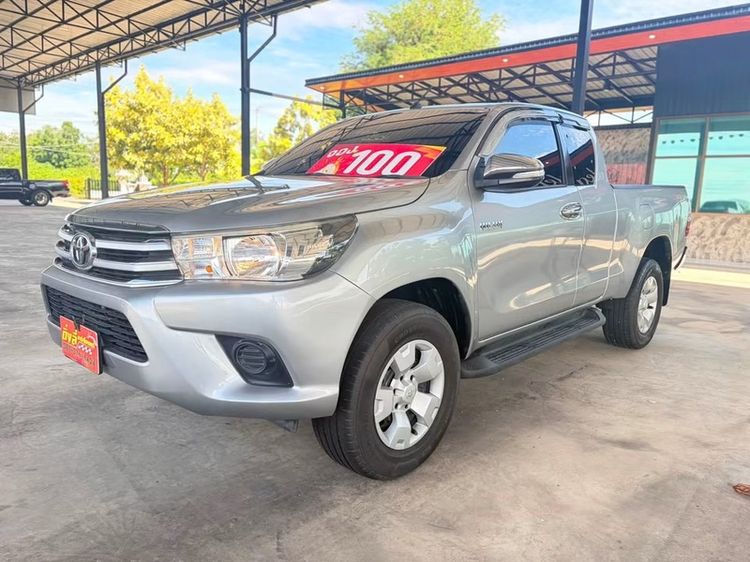 รถ Toyota Hilux Revo 2.4 J Plus Prerunner สี เทา