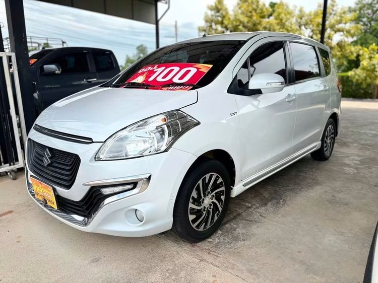 รถ Suzuki Ertiga 1.4 Dreza สี ขาว