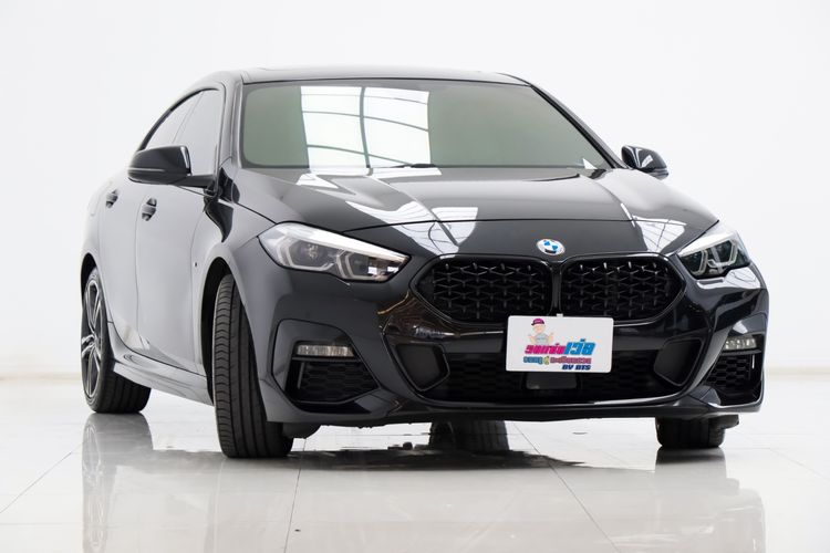 BMW Series 2 2021 220i Sedan เบนซิน ไม่ติดแก๊ส เกียร์อัตโนมัติ ดำ รูปที่ 4