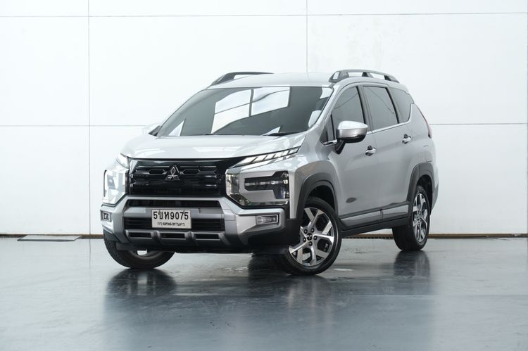 รถ Mitsubishi Xpander 1.5 Cross สี เทา