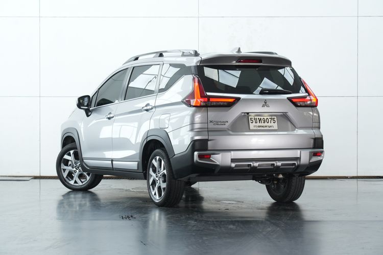 Mitsubishi Xpander 2023 1.5 Cross Utility-car เบนซิน ไม่ติดแก๊ส เกียร์อัตโนมัติ เทา รูปที่ 2
