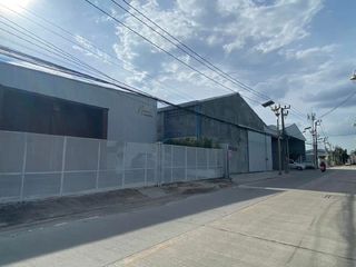 โรงงานโกดังพร้อมออฟฟิศ  ให้เช่า ย่านลาดกระบัง บนที่ดิน 164 ตรว.พื้นที่ใช้สอย 500 ตรม.