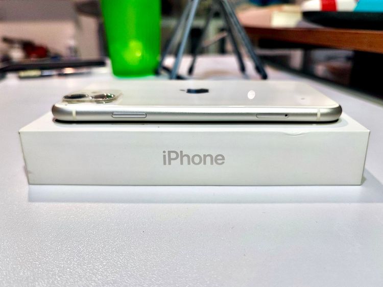 ขาย iPhone 11 64GB สีขาวสภาพนางฟ้า เครื่องไทย แฟนใช้เองมือเดียว ของครบกล่อง รูปที่ 5