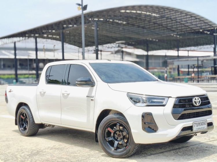 Toyota Hilux Revo 2021 2.4 Z Edition E Pickup ดีเซล ขาว รูปที่ 2