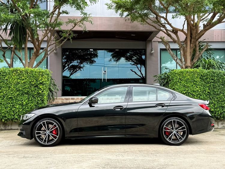 BMW Series 3 2020 320d Sedan ดีเซล ไม่ติดแก๊ส เกียร์อัตโนมัติ ดำ รูปที่ 4