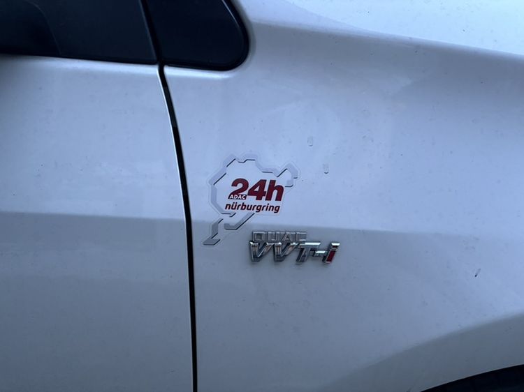 Toyota Altis 2015 1.8 Esport Sedan เบนซิน ไม่ติดแก๊ส เกียร์อัตโนมัติ ขาว รูปที่ 2