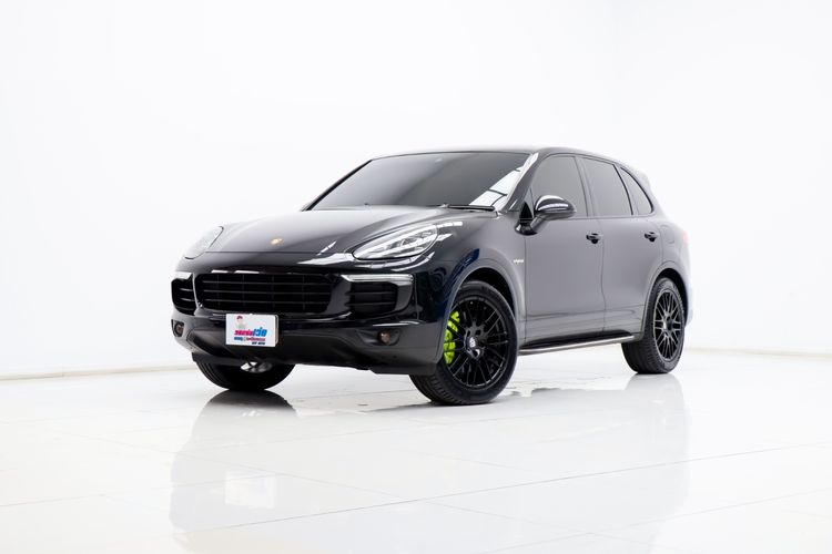 รถ Porsche Cayenne 3.0 S E-Hybrid 4WD สี ดำ