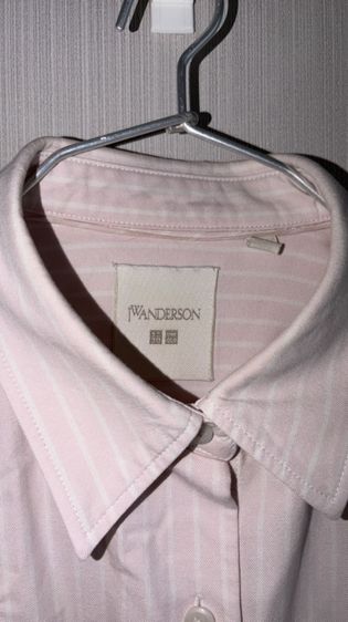 เสื้อ UNIQLO JW ANDERSON