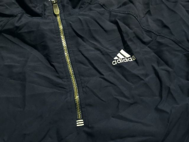 Adidas เสื้อมือสอง​ เสื้อวินด์เบรกเกอร์​ เสื้อวอร์มอัพ​ เสื้อแจ็คเก็ต​สปอร์ต​ รูปที่ 6